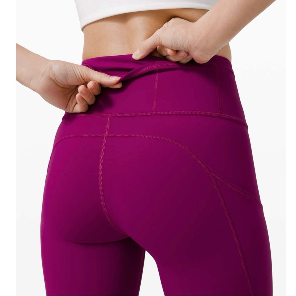 LULULEMON X PELOTON Fast and Free Tight II 25"
Non-Reflective Nulux - Picture 2 of 16